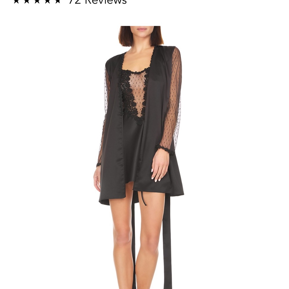 BRAND NEW SET FLORA NIKROOZ Showstopper Charmeuse Cover-Up Robe & Chemise